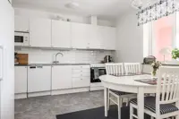 3 rum och kök Södra Strandvägen 9