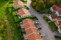 4 rok parhus Oringen, Sörby